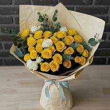 Букет цветов из:  Розы в Поселок Конезавода