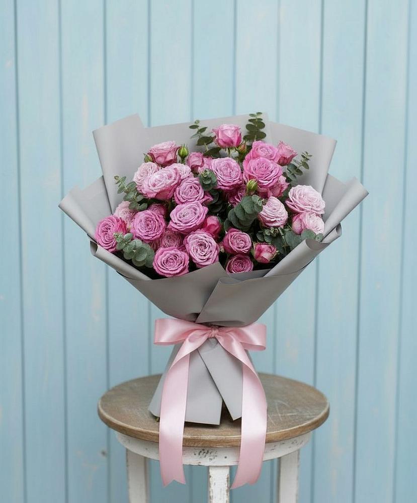 Букет цветов из: Розы в Поселок Конезавода