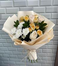 Букет цветов из:  Розы и Хризантемы в Поселок Конезавода