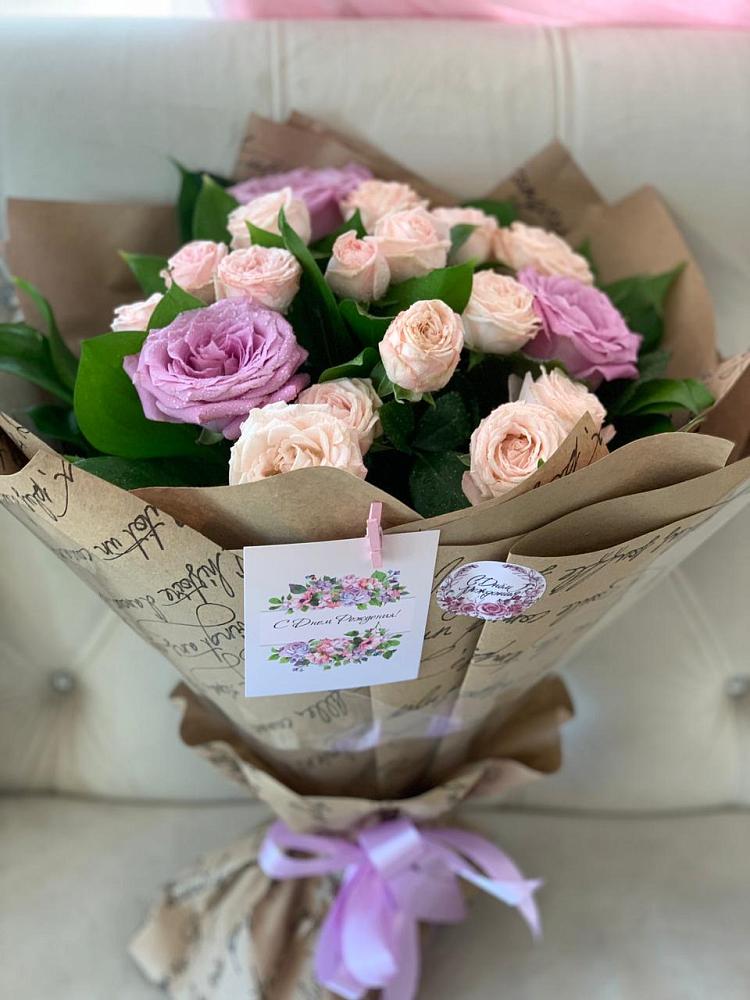 Букет цветов из: Розы в Поселок Конезавода