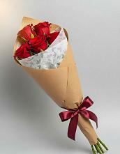 Букет цветов из:  Розы в Поселок Конезавода