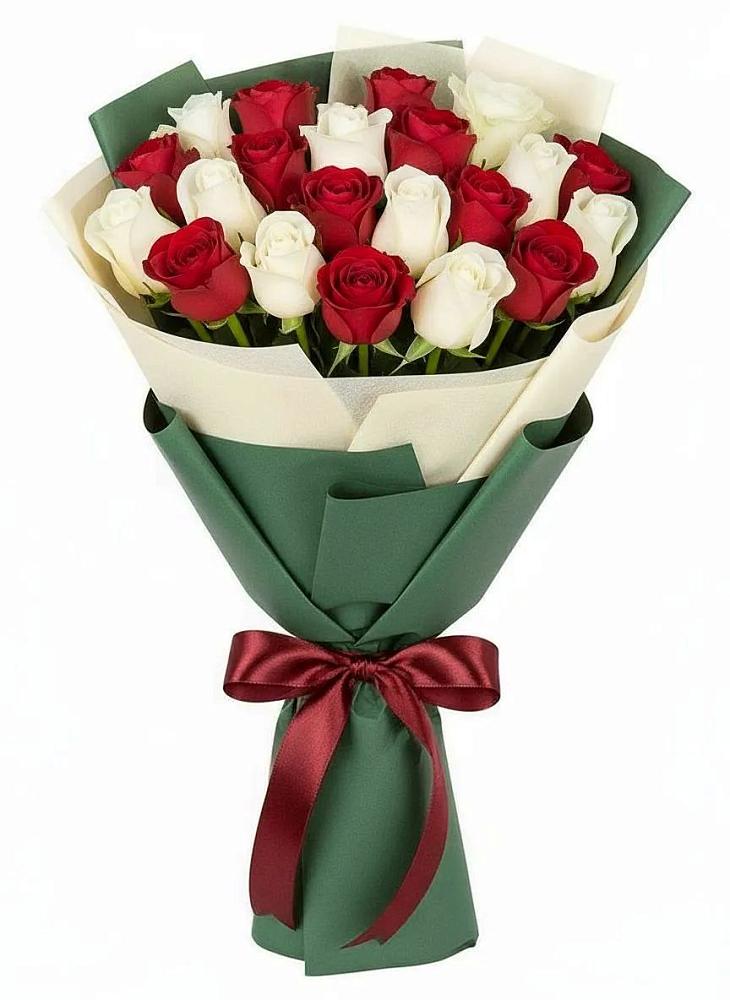 Букет Микс из красных и белых роз в Поселок Конезавода