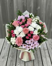 Букет цветов из:  Альстромерии, Гвоздики, Розы и Хризантемы #REPLACE_PRED# Поселок Конезавода