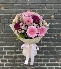 Букет цветов из:  Герберы и Хризантемы в Поселок Конезавода