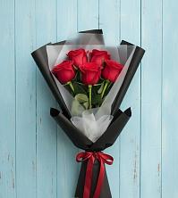 Букет цветов из:  Розы в Поселок Конезавода