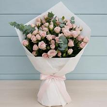 Букет цветов из:  Розы в Поселок Конезавода