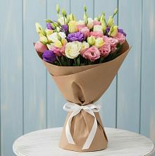 Букет цветов из:  Лизиантусы в Поселок Конезавода