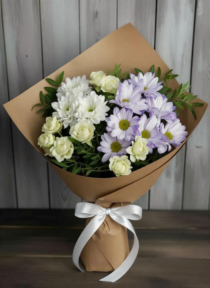 Букет цветов из: Хризантемы и Розы в Поселок Конезавода