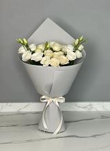 Букет цветов из:  Розы и Лизиантусы в Поселок Конезавода