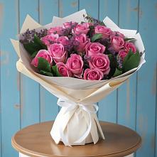 Букет цветов из:  Розы в Поселок Конезавода